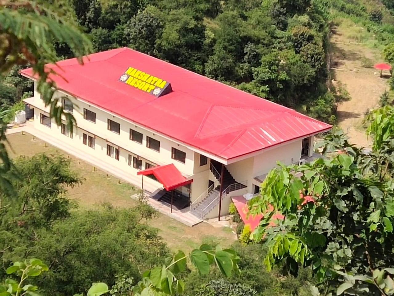 Nakshatra Resort Kunihar 外观 照片