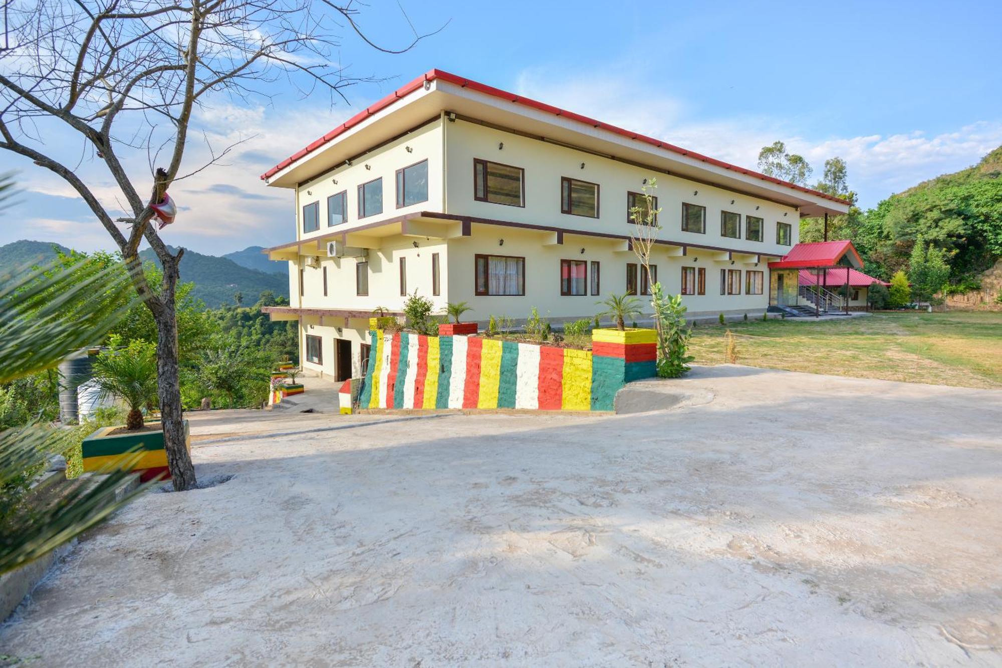 Nakshatra Resort Kunihar 外观 照片